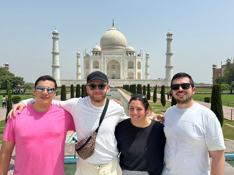01 Day Agra 01 Day Jaipur Tour